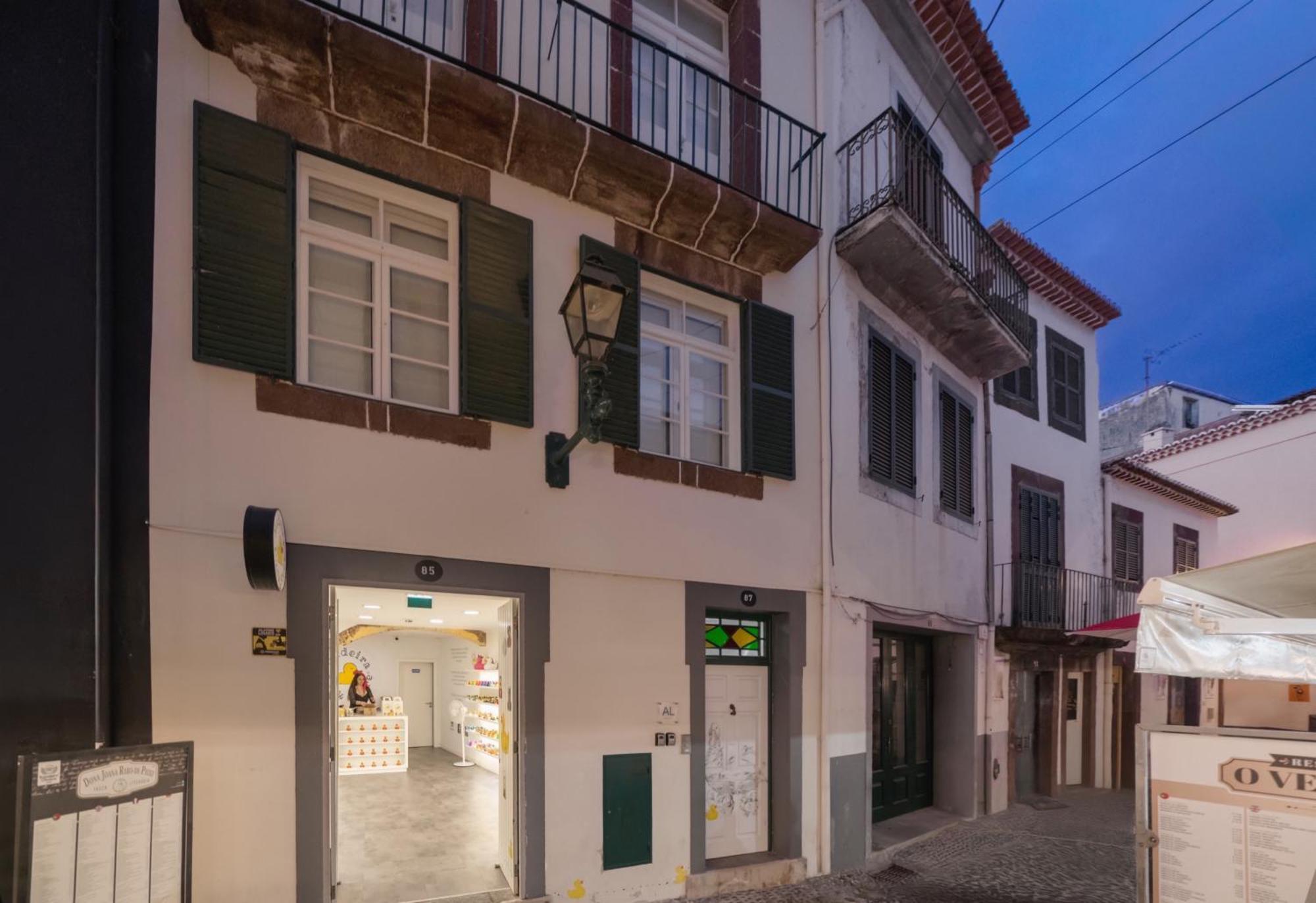 Appartement Ourmadeira - Heart Of Old Town II à Funchal  Extérieur photo